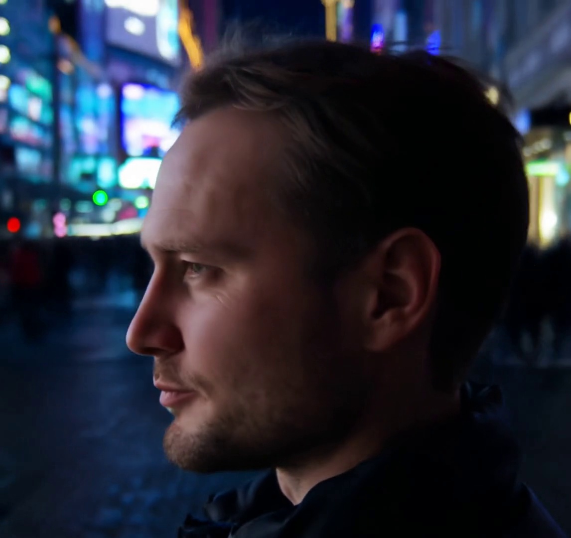 237789I will make a 15s AI advertisement video for your e-comm brand