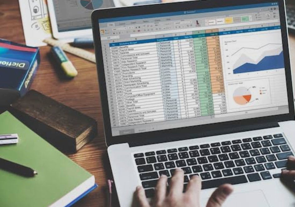316063I Will Do Accurate Data Entry, Copy Paste, Typing & Web Research.