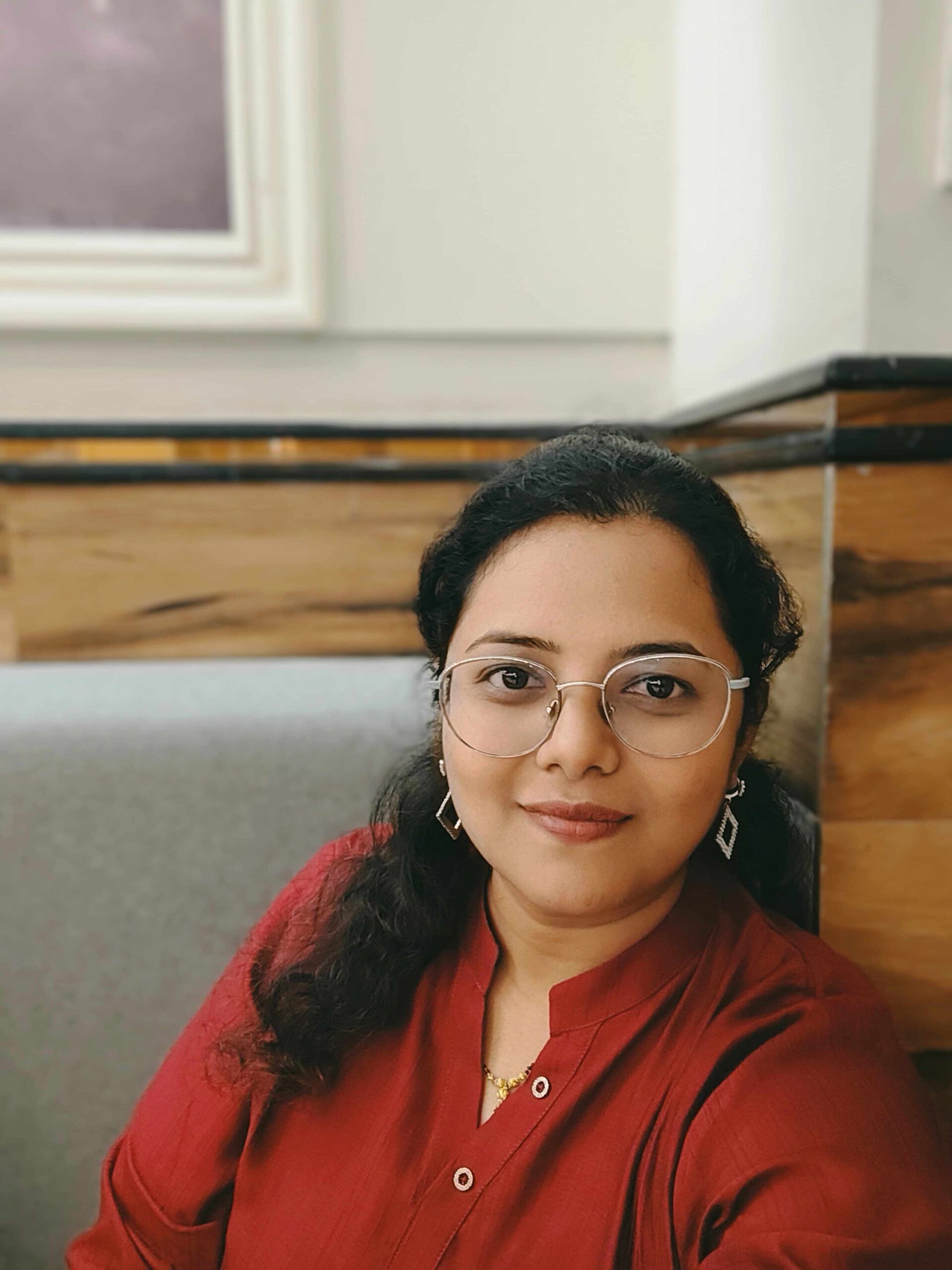 272968I will design a modern and professional logo for your brand